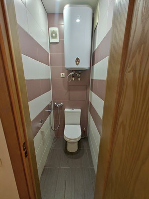 Продам трехкомнатную (3-комн.) квартиру, Сибгата Хакима ул, 41, Казань г