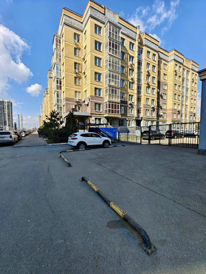 Продам трехкомнатную (3-комн.) квартиру, Сибгата Хакима ул, 41, Казань г