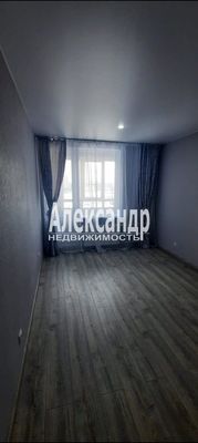 Продам однокомнатную (1-комн.) квартиру, Ручьевский пр-кт, д. 6, Мурино п