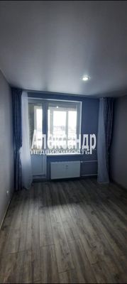 Продам однокомнатную (1-комн.) квартиру, Ручьевский пр-кт, д. 6, Мурино п