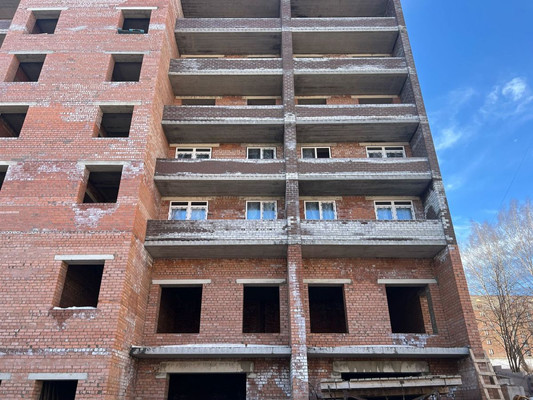 Продам двухкомнатную (2-комн.) квартиру (долевое), Клары Цеткин ул, 64, Сыктывкар г