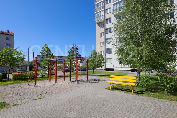 Продам двухкомнатную (2-комн.) квартиру, Лукашова ул, 22 , Калининград г