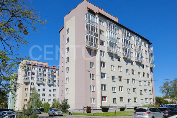 Продам двухкомнатную (2-комн.) квартиру, Лукашова ул, 22 , Калининград г