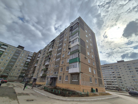 Продам двухкомнатную (2-комн.) квартиру, Сигаева ул, 6, Пермь г