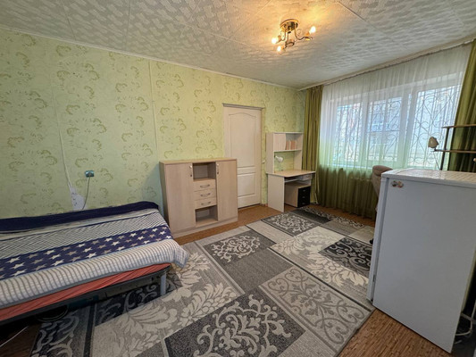 Продам двухкомнатную (2-комн.) квартиру, Первостроителей пр-кт, 31к2, Комсомольск-на-Амуре г