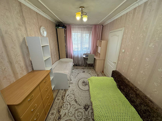 Продам двухкомнатную (2-комн.) квартиру, Первостроителей пр-кт, 31к2, Комсомольск-на-Амуре г