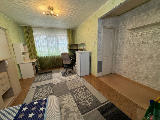 Продам двухкомнатную (2-комн.) квартиру, Первостроителей пр-кт, 31к2, Комсомольск-на-Амуре г
