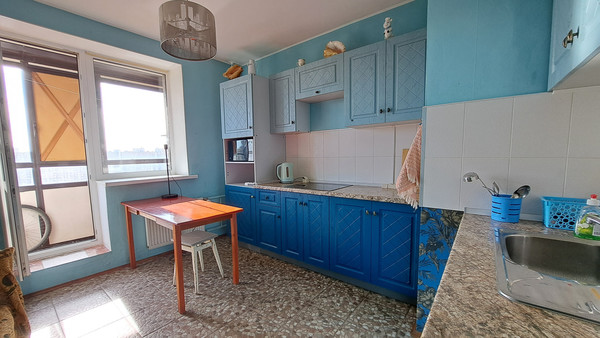 Продам однокомнатную (1-комн.) квартиру, Фёдора Абрамова ул, 8, Парголово п