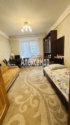 Продам трехкомнатную (3-комн.) квартиру, Будапештская ул, 5к2, Санкт-Петербург г