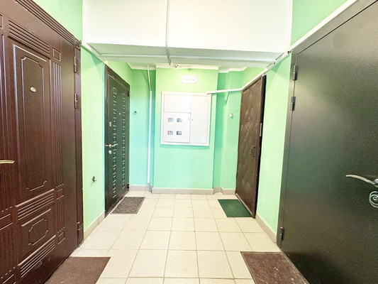 Продам однокомнатную (1-комн.) квартиру, Юбилейная ул, 10, Щербинка г