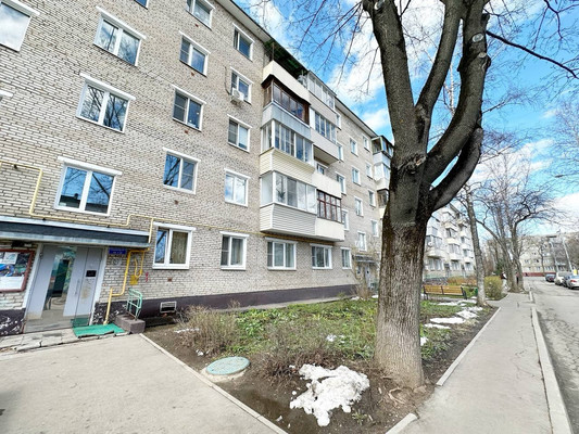 Продам однокомнатную (1-комн.) квартиру, Юбилейная ул, 10, Щербинка г