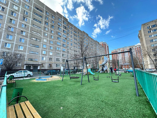 Продам однокомнатную (1-комн.) квартиру, Юбилейная ул, 10, Щербинка г