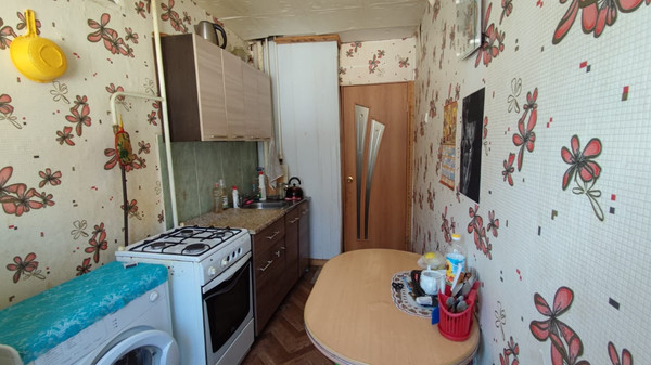 Продам двухкомнатную (2-комн.) квартиру, Зари ул, 40, Нижний Тагил г