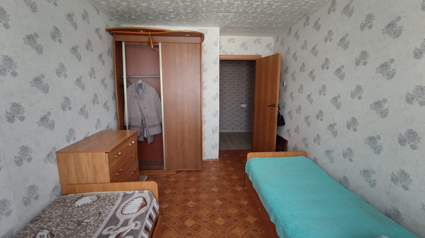 Продам двухкомнатную (2-комн.) квартиру, Зари ул, 40, Нижний Тагил г