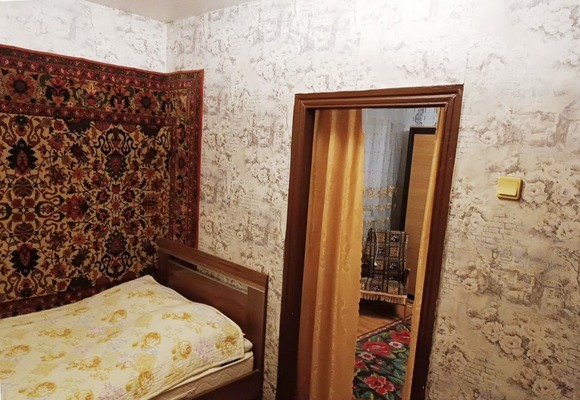 Продам двухкомнатную (2-комн.) квартиру, Симферопольская ул, 62/2, Ростов-на-Дону г