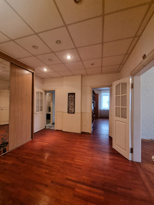 Продам многокомнатную квартиру, Буденновский пр-кт, 74, Ростов-на-Дону г