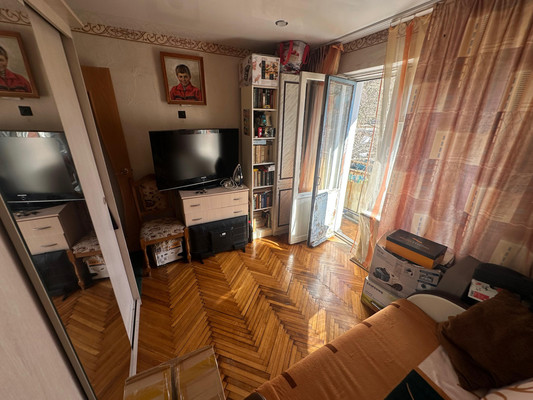 Продам двухкомнатную (2-комн.) квартиру, Судоремонтников ул, 60, Туапсе г