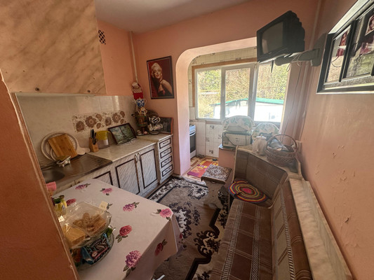Продам двухкомнатную (2-комн.) квартиру, Судоремонтников ул, 60, Туапсе г