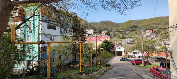 Продам двухкомнатную (2-комн.) квартиру, Судоремонтников ул, 60, Туапсе г