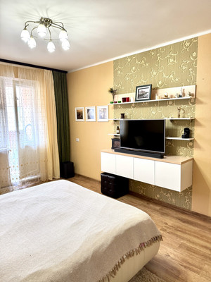 Продам однокомнатную (1-комн.) квартиру, 9 Января ул, 233/22, Воронеж г