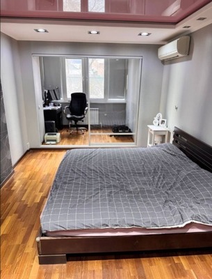 Продам трехкомнатную (3-комн.) квартиру, Стачки пр-кт, 9, Ростов-на-Дону г