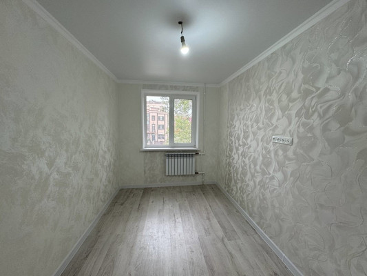 Продам двухкомнатную (2-комн.) квартиру, Толмачева ул, 128, Ростов-на-Дону г