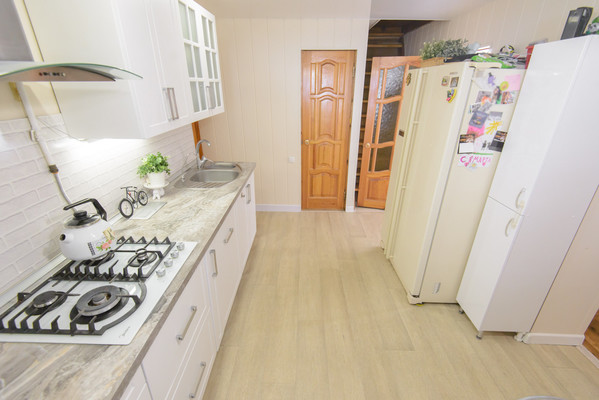 Продам дом, Витаминная ул, 11/18, Ростов-на-Дону г, 0 км от города