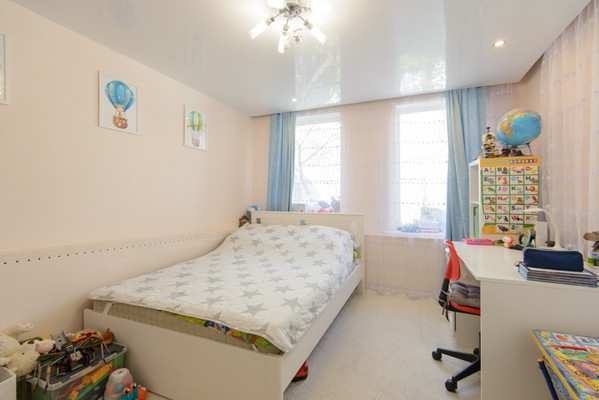 Продам дом, Витаминная ул, 11/18, Ростов-на-Дону г, 0 км от города