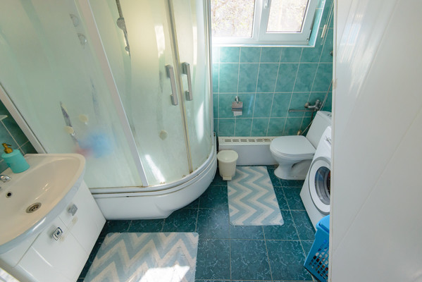 Продам дом, Витаминная ул, 11/18, Ростов-на-Дону г, 0 км от города