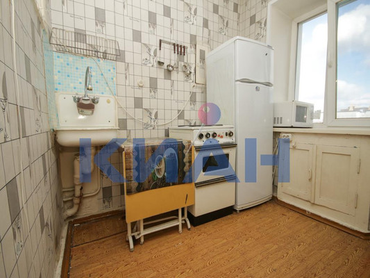 Продам двухкомнатную (2-комн.) квартиру, Быковского ул, 5, Красноярск г
