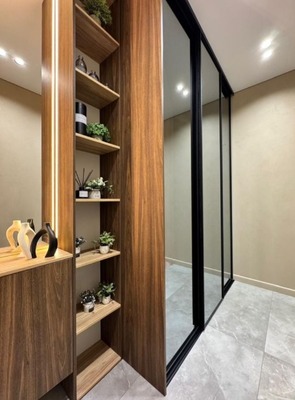 Продам трехкомнатную (3-комн.) квартиру, Красноармейская ул, 157в2к83, Ростов-на-Дону г