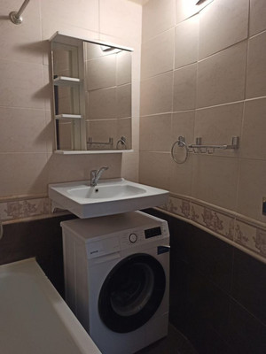 Продам двухкомнатную (2-комн.) квартиру, Токарная ул, 80к6, Ростов-на-Дону г