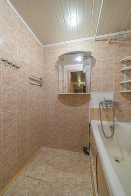 Продам трехкомнатную (3-комн.) квартиру, Краснова ул, 45, Пенза г