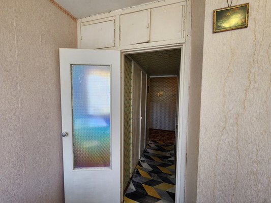 Продам двухкомнатную (2-комн.) квартиру, 5, Торосово д