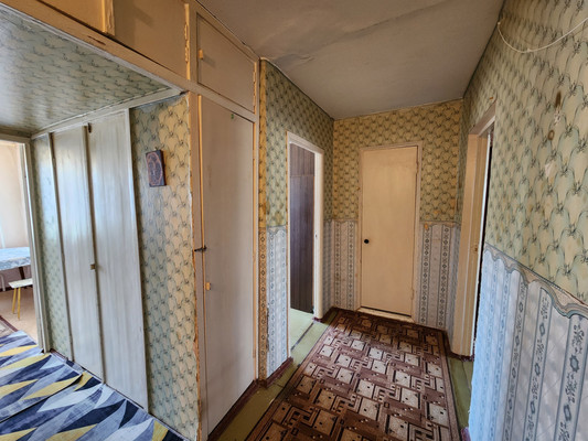 Продам двухкомнатную (2-комн.) квартиру, 5, Торосово д