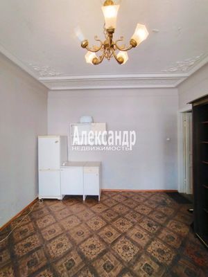 Продам комнату в 6-комн. квартире, 6-я Красноармейская ул, 8, Санкт-Петербург г