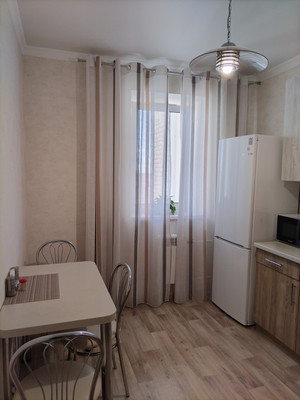Продам однокомнатную (1-комн.) квартиру, Дмитровская ул, 30, Базарово д