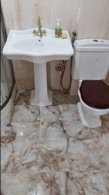 Продам трехкомнатную (3-комн.) квартиру, Крыловской пер, 10, Ростов-на-Дону г