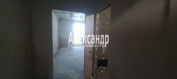 Продам однокомнатную (1-комн.) квартиру, Заводская ул, 18к2, Янино-1 гп