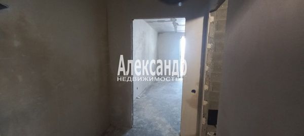 Продам однокомнатную (1-комн.) квартиру, Заводская ул, 18к2, Янино-1 гп