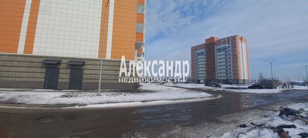 Продам однокомнатную (1-комн.) квартиру, Заводская ул, 18к2, Янино-1 гп