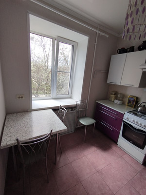 Продам двухкомнатную (2-комн.) квартиру, Пушкина пер, 2, Волгодонск г