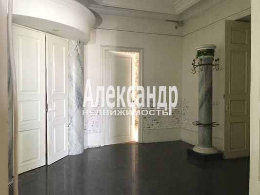 Продам многокомнатную квартиру, Чайковского ул, 20, Санкт-Петербург г