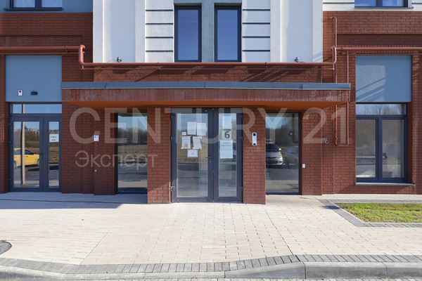 Продам однокомнатную (1-комн.) квартиру, Героя России Катериничева ул, 9 2, Калининград г