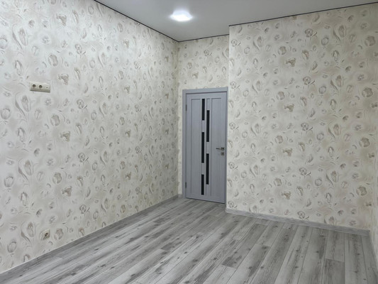 Продам трехкомнатную (3-комн.) квартиру, Мурата Ахеджака ул, 6, Новороссийск г