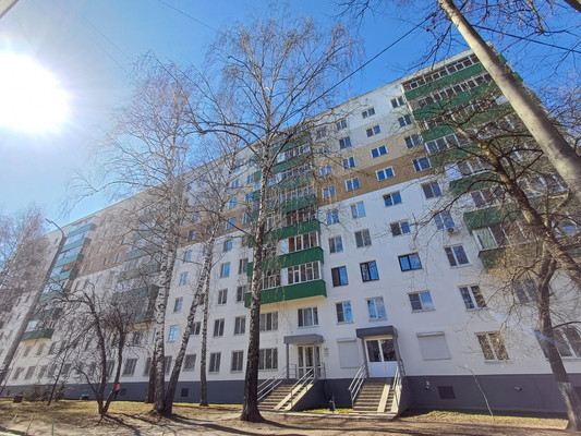 Продам трехкомнатную (3-комн.) квартиру, Братьев Касимовых ул, 40, Казань г
