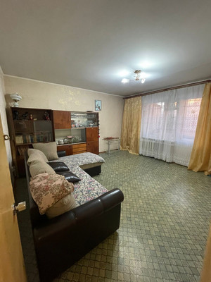 Продам трехкомнатную (3-комн.) квартиру, Марселя Салимжанова ул, 12, Казань г