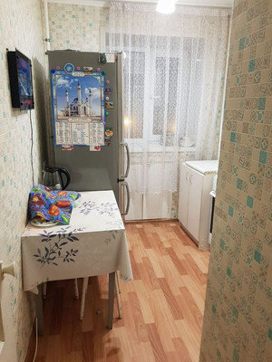 Продам однокомнатную (1-комн.) квартиру, Молодежная ул, 12, Казань г