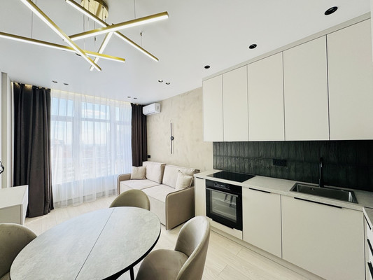 Продам трехкомнатную (3-комн.) квартиру, Красноармейская ул, 157в/83, Ростов-на-Дону г