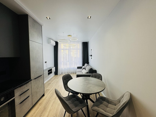 Продам трехкомнатную (3-комн.) квартиру, Красноармейская ул, 157в/83, Ростов-на-Дону г